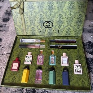 14 piece Women’s Gucci Fragrance & Rollerball Gift Set - Green Box